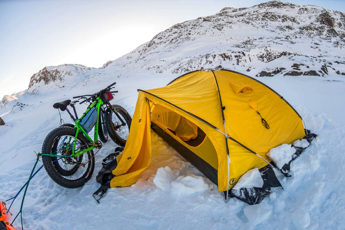 Test namiotu Ladakh na rowerowej wyprawie po Grenlandii 2016